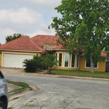 House and Roof Cleaning in Brownsville, TX 0